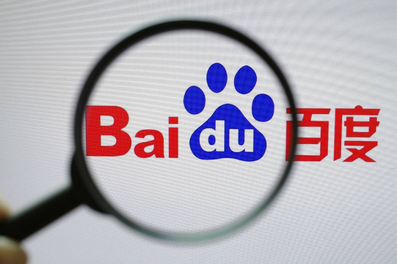 景区回应游客坐滑道遇蛇从腿下穿过